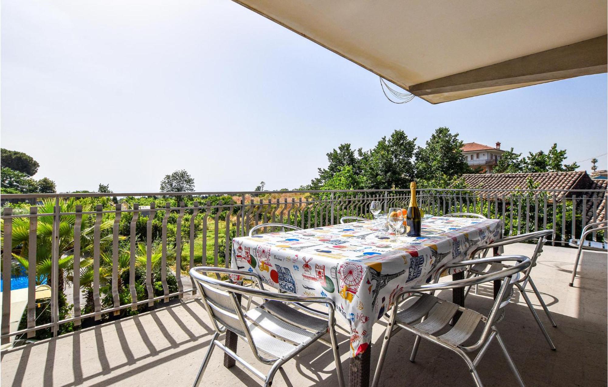 Apartment Stunning In Santa Venerina